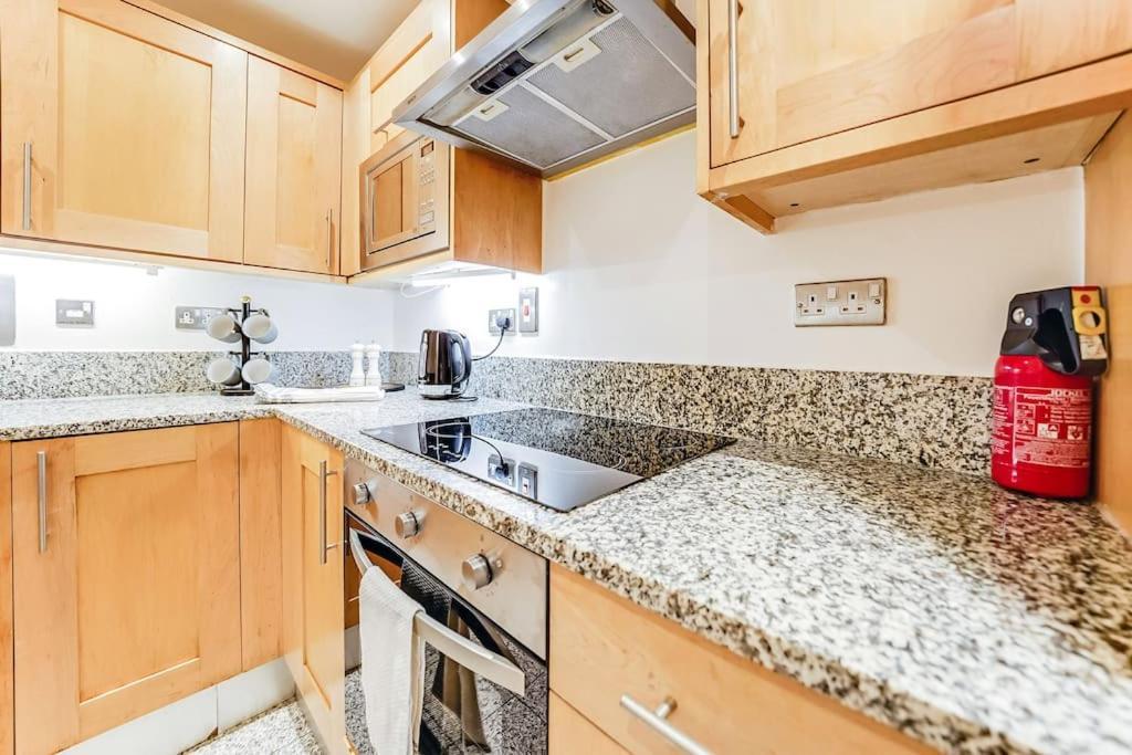 Spacious 1 Bedroom Apt Near Marble Arch London Ngoại thất bức ảnh